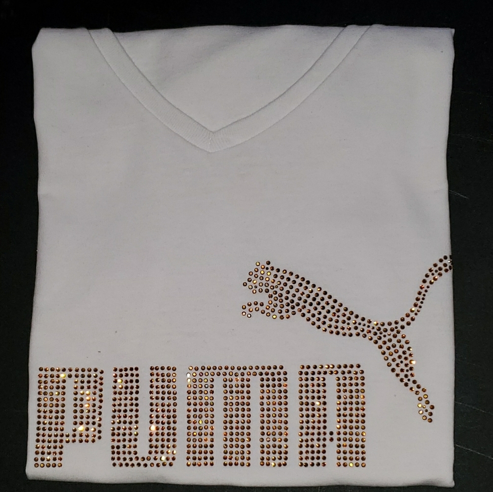 PUMA Ladies V-neck t-shirt